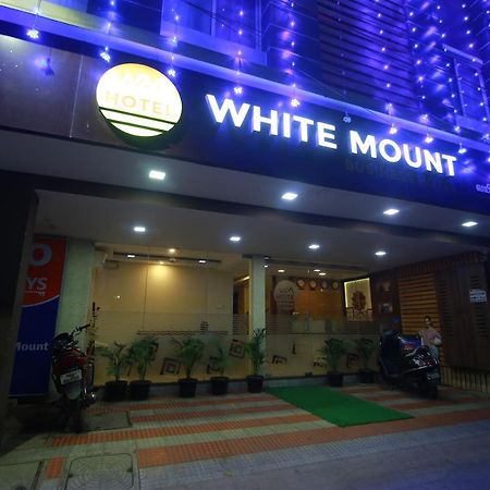 Hotel White Mount Madrás Exterior foto